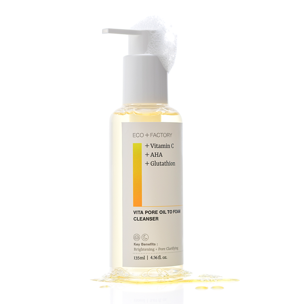 ECOFACTORY VITA PORE OIL-TO-FOAM CLEANSER | 135ml